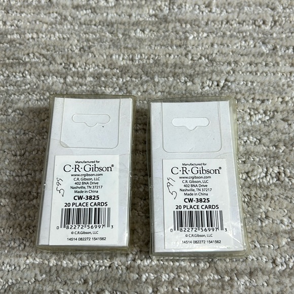 40 Silver Border Place Cards - Picture 2 of 2